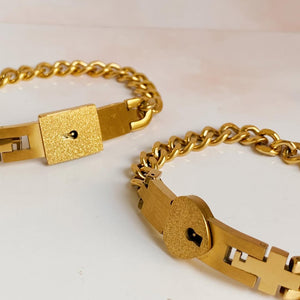 Amor Infinito en Cada Pulsera.